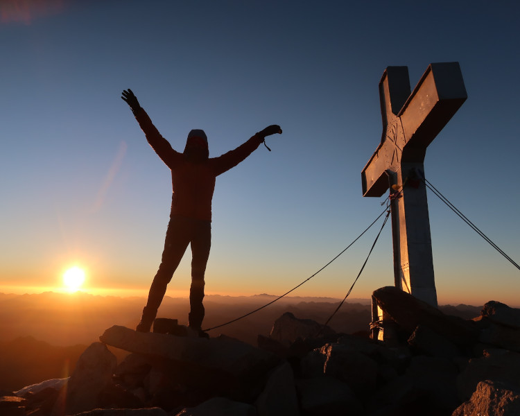 Programa de ascensión al Aneto con guía de montaña