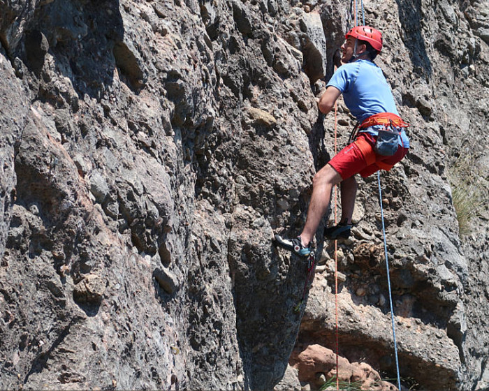 Curso de iniciación a la escalada - Imagen 3